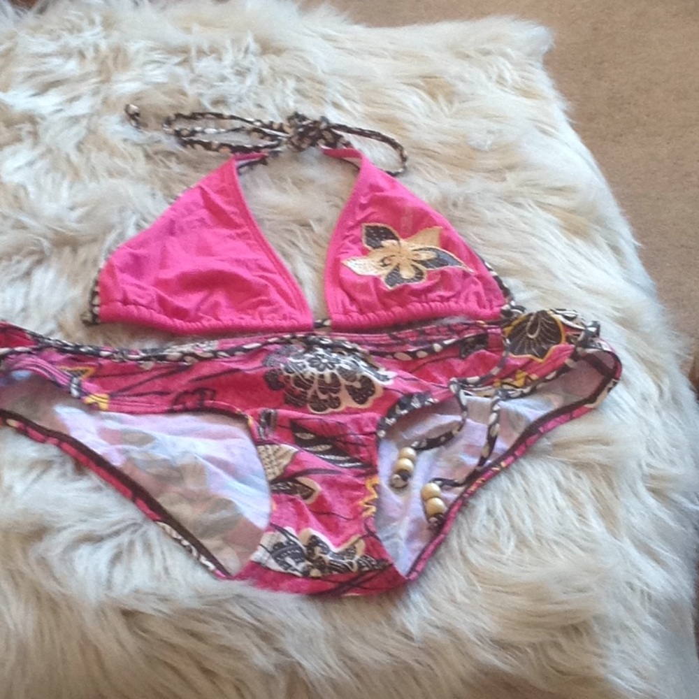 Two Piece Swimsuit - Top Sm Bottom Lg